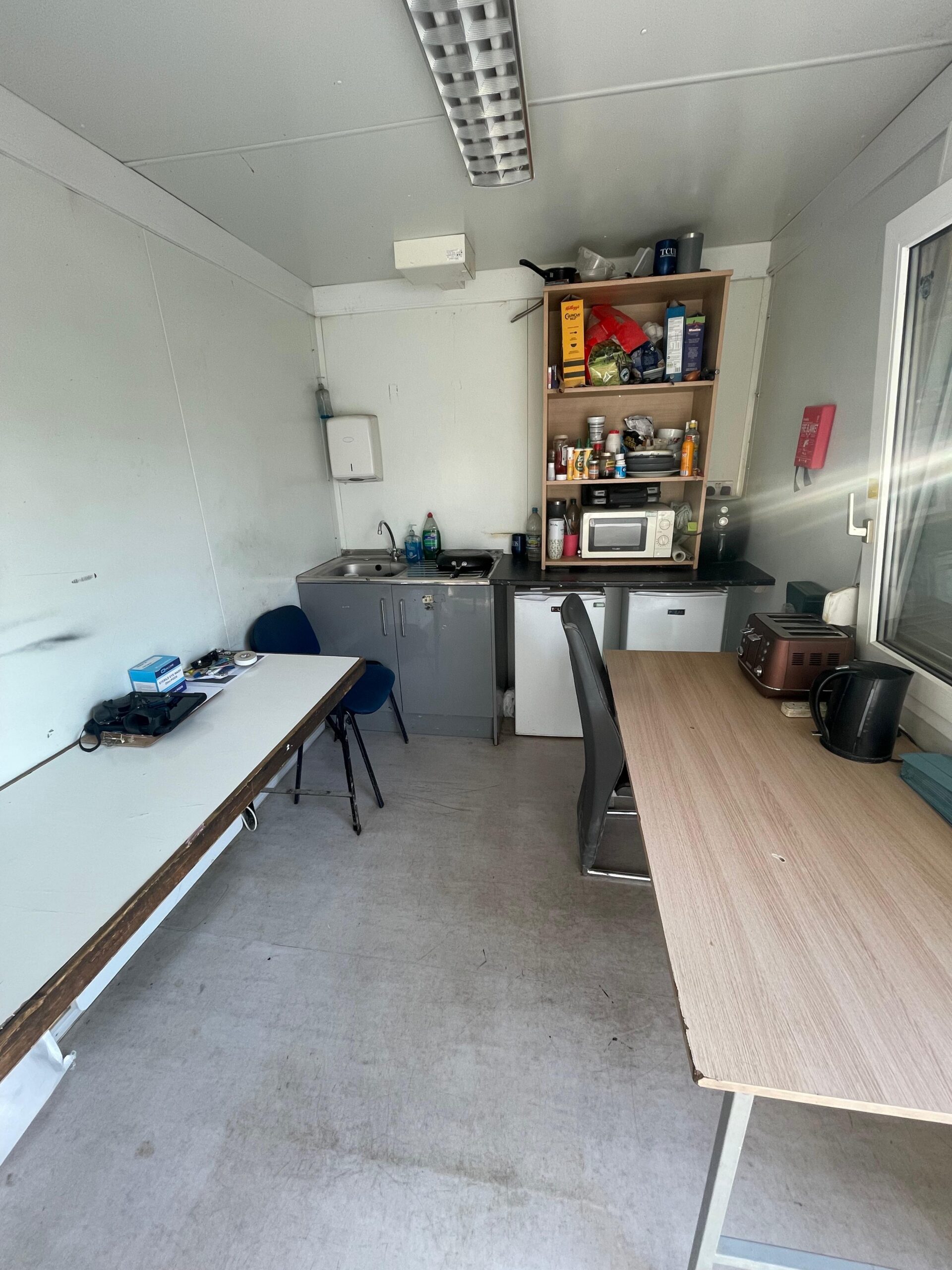 Site office break room and kitchenette cleaned on a commercial cleaning contract